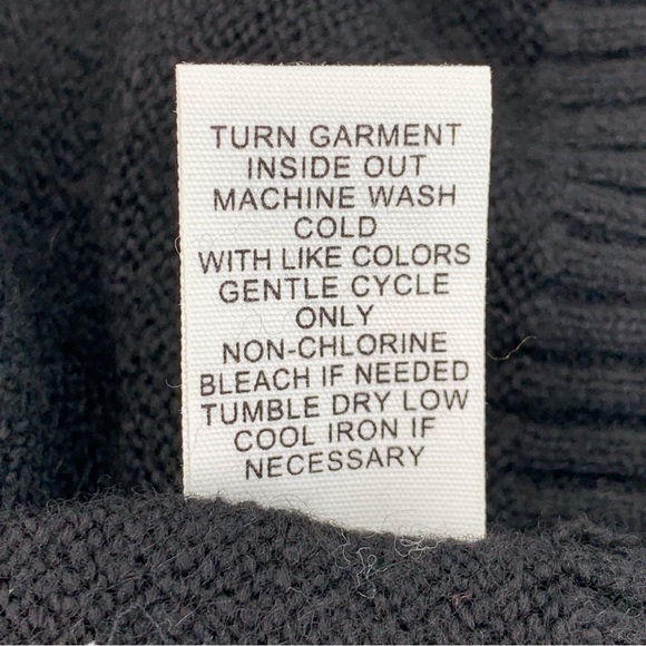 Adyson Parker NWT Black Button V-Neck Sweater, 2X - Picture 11 of 11